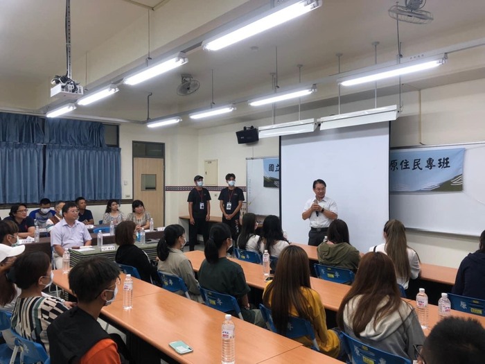 永旺院長向大家勉勵