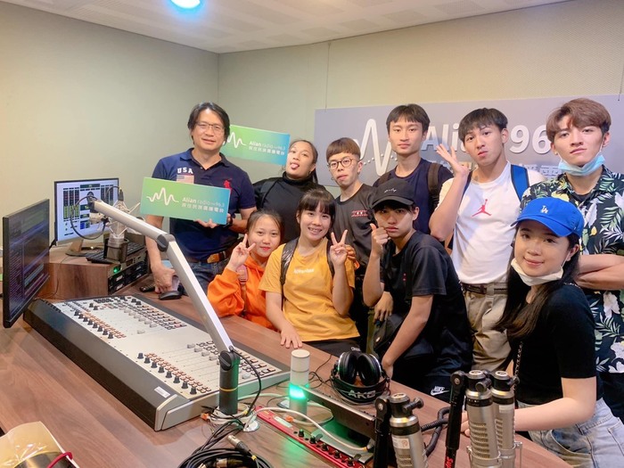 歡迎收聽FM96.3