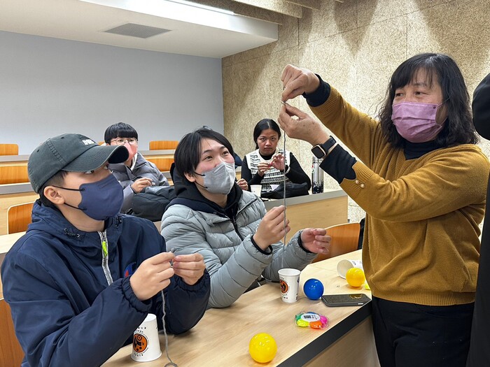老師親自講解說明